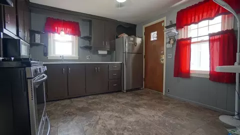 41 Parallel St, Springfield, MA 01104 photo 16