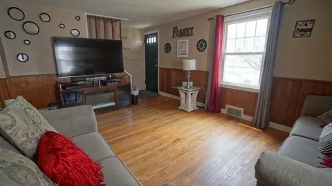 41 Parallel St, Springfield, MA 01104 photo 12