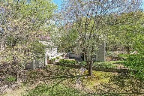Exterior - 407 Walpole St, Canton, MA 02021 photo 4 of 7