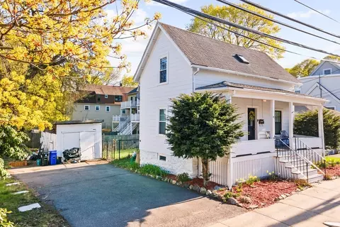 45 Valley St, Malden, MA 02148