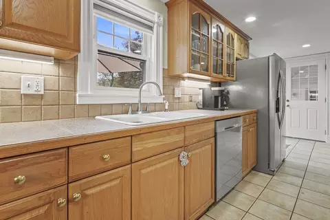 1 Whitney Ave, Maynard, MA 01754 photo 7