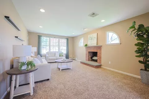 Living - 16 Jasons Path, Walpole, MA 02081 photo 5 of 8