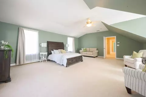 Bedroom - 16 Jasons Path, Walpole, MA 02081 photo 3 of 7