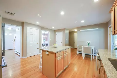 Entry Way - 16 Jasons Path, Walpole, MA 02081 photo 1 of 1