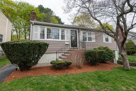 44 Harris Rd, Lynn, MA 01904