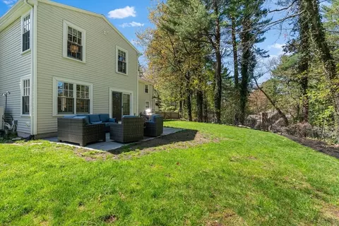Exterior - 2 Lantern Ln, Weston, MA 02493 photo 2 of 4