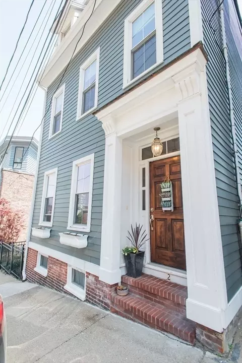 2 National St, Boston, MA 02127