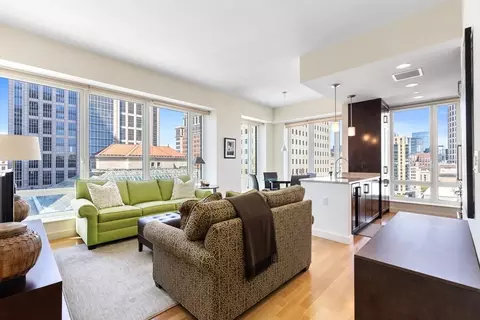 400 Stuart St #15K, Boston, MA 02116