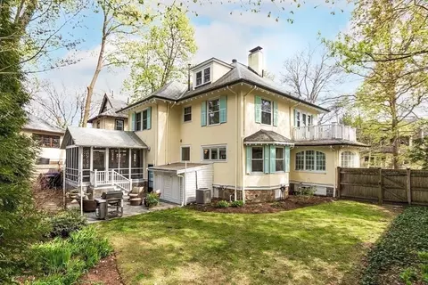 111 Salisbury Rd, Brookline, MA 02445 photo 29
