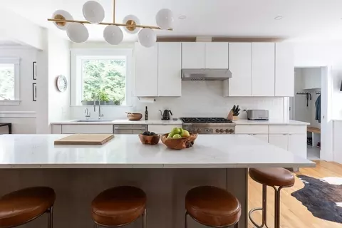 111 Salisbury Rd, Brookline, MA 02445 photo 12