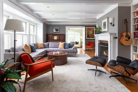 111 Salisbury Rd, Brookline, MA 02445 photo 4