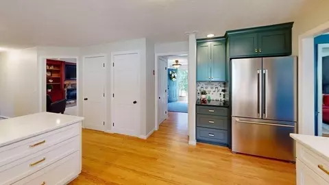 4 Oak Dr, Upton, MA 01568 photo 8
