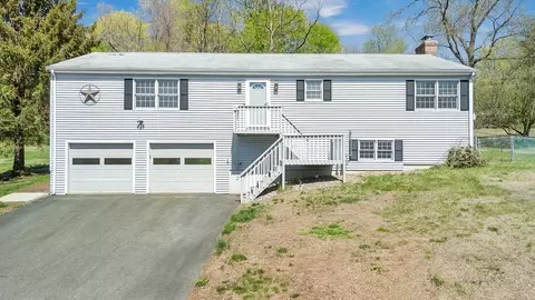 367 Hillcrest Ave, West Springfield, MA 01089