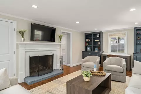 4 Forest St, Dover, MA 02030 photo 17