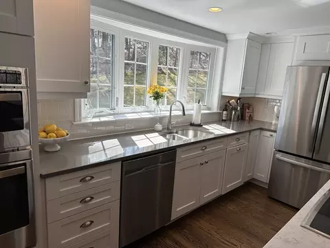 4 Forest St, Dover, MA 02030 photo 8