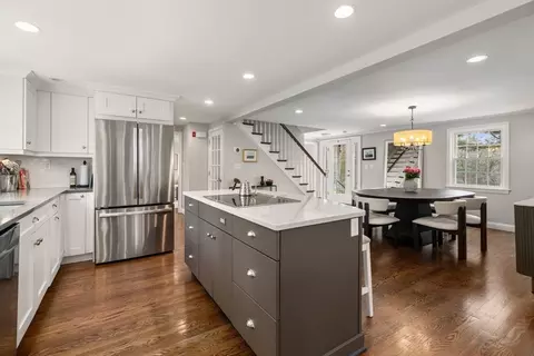 4 Forest St, Dover, MA 02030 photo 7