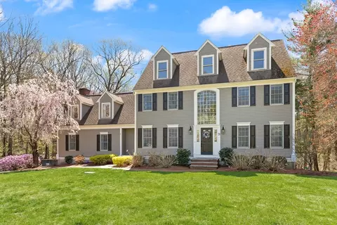 31 Riverside Ter, Easton, MA 02356