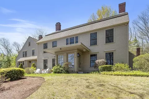 95 Royal Fern Dr #95, Lunenburg, MA 01462