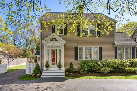 241 Weston Rd, Wellesley, MA 02482