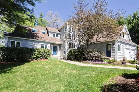 8 Fieldstone Ln, Natick, MA 01760