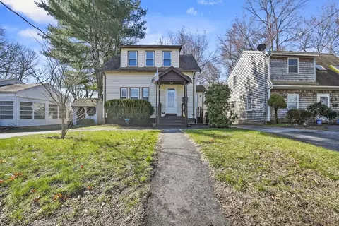 21 Whitman St, Brockton, MA 02302