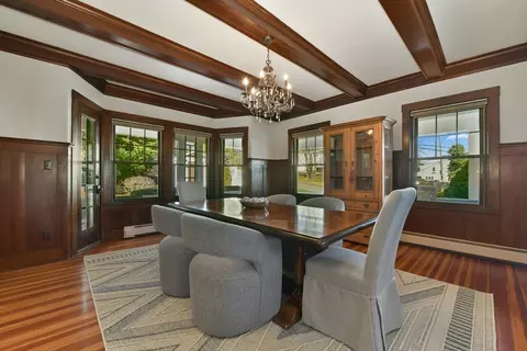 Dining - 21 Beacon Rd, Hull, MA 02045 photo 2 of 3