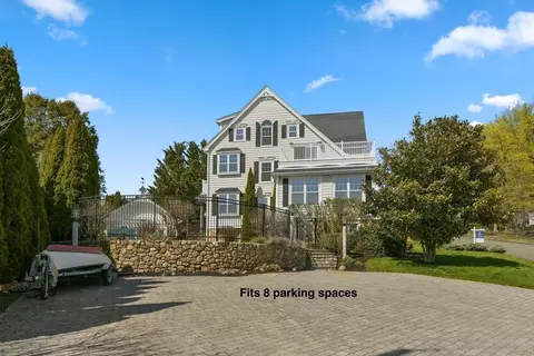 Exterior - 21 Beacon Rd, Hull, MA 02045 photo 9 of 10