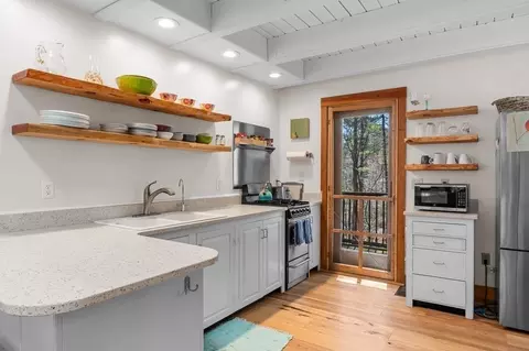 353 Concord St, Gloucester, MA 01930 photo 8