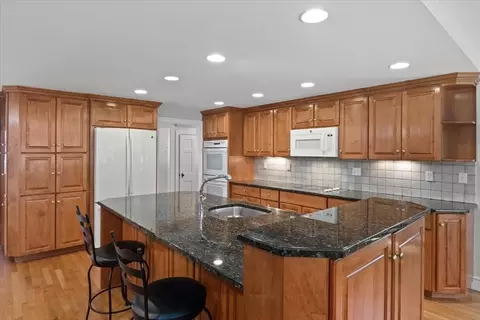 14 Tudor Rd, Needham, MA 02492 photo 7