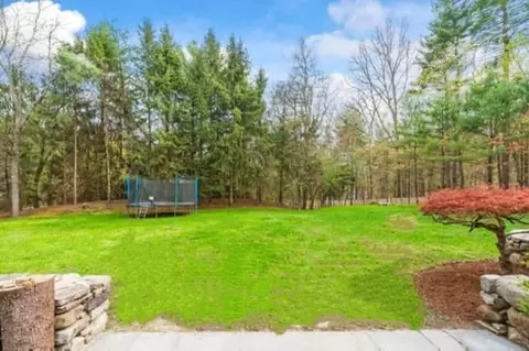 3 Drumlin Rd, Weston, MA 02493 photo 4