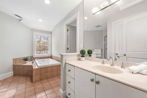 3 Drumlin Rd, Weston, MA 02493 photo 32