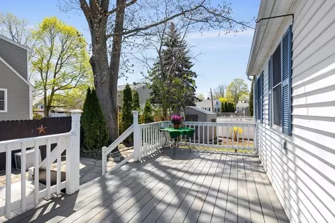 203 E Lothrop St, Beverly, MA 01915 photo 32