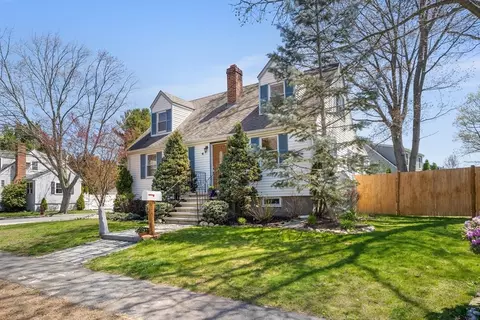 203 E Lothrop St, Beverly, MA 01915 photo 29