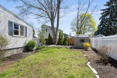 203 E Lothrop St, Beverly, MA 01915 photo 35