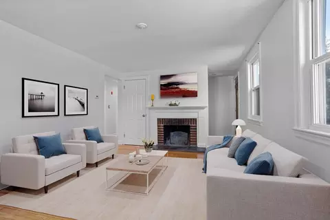 203 E Lothrop St, Beverly, MA 01915 photo 3