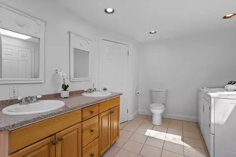 203 E Lothrop St, Beverly, MA 01915 photo 19