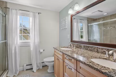 10 Matteo St, Worcester, MA 01606 photo 18
