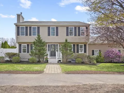 10 Matteo St, Worcester, MA 01606