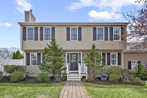 10 Matteo St, Worcester, MA 01606 photo 2