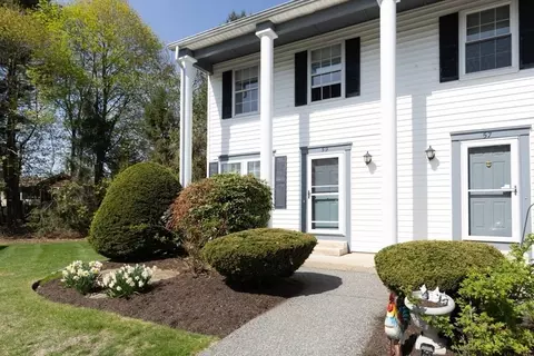 59 Kathy Dr #59, Haverhill, MA 01832