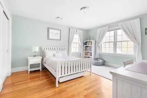 80 N Hill Ave, Needham, MA 02492 photo 19