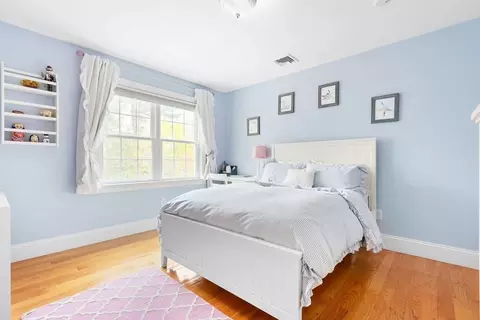 80 N Hill Ave, Needham, MA 02492 photo 18