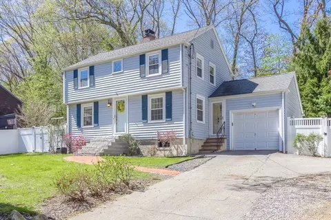Exterior - 587 Greendale Ave, Needham, MA 02492 photo 2 of 8