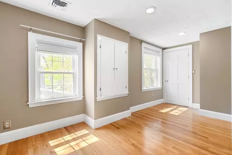 Bedroom - 587 Greendale Ave, Needham, MA 02492 photo 7 of 7