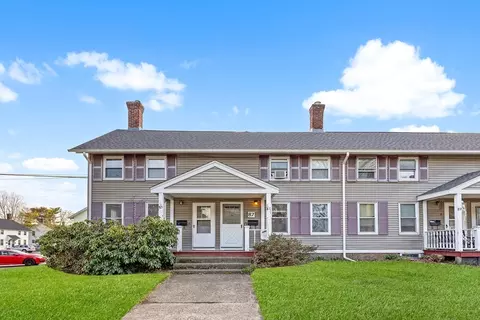 87 N Main St #87, Whitinsville, MA 01588