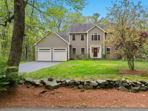 45 Town Farm Rd, Sutton, MA 01590 photo 2