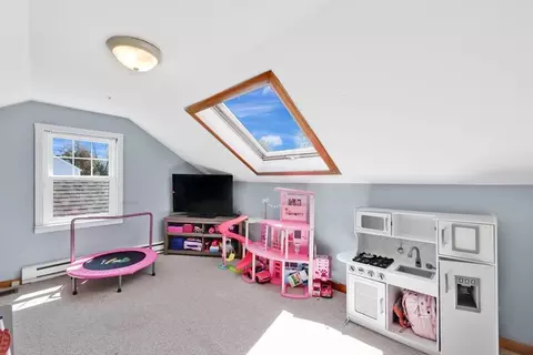 48 Oregon St, Springfield, MA 01118 photo 25