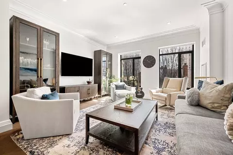 45 Temple St #405, Boston, MA 02114