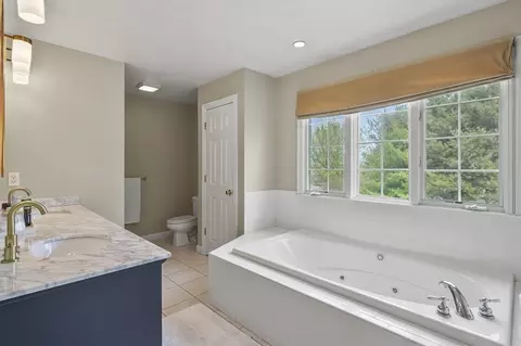 12 Peach Tree Dr, Sutton, MA 01590 photo 20