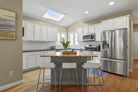 12 Peach Tree Dr, Sutton, MA 01590 photo 5